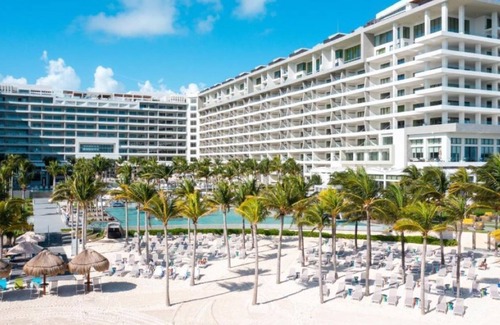 Cancun Complejo | Garza Blanca 1-BDR Ste., Isla Mujeres, CANCUN w/ AC, WIFI, Personal Butler, etc.