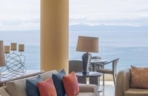 Ex Hacienda El Pitillal Complejo | Garza Blanca 5 Diamond Resort: Stunning 3 Bedroom Beach Lockoff