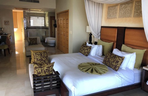 South Shore Hotel Area Complejo | Garza Blanca Preserve: Three Bedroom Mountain Panorama Suite