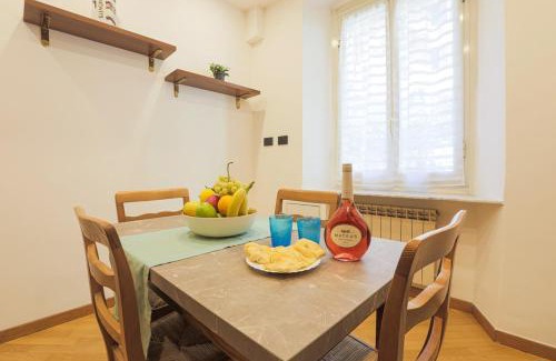 Quarto dei Mille Apartamento | Gaslini appartamento 80sqm 5' walk to the sea