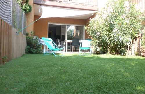 Gassin Apartamento | GASMARIN - Golfe de St-Tropez - Aux Marines de Gassin - Beau T2 cabine avec jardin