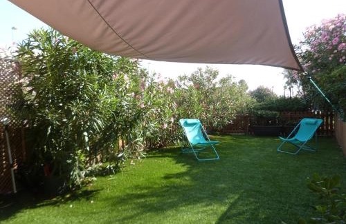 Gassin Apartamento | GASMARIN - Golfe de St-Tropez - Aux Marines de Gassin - Beau T2 cabine avec jardin