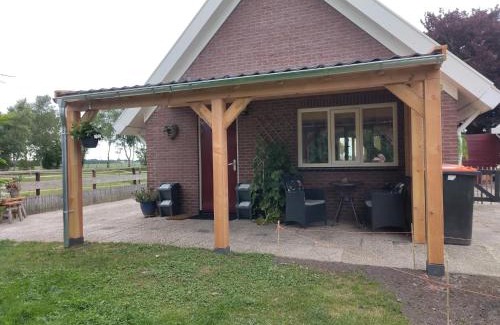 Gieterveen Casa | Gastenhuis de Veenstraal Gieterveen