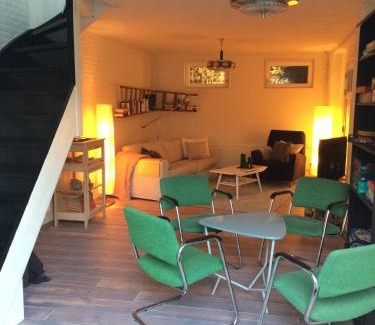 Tilburg Apartamento | Gastenverblijf Door de Poort