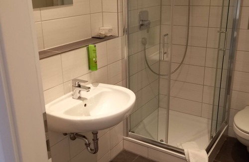 Calw Casa | Gasthaus Adler: Habitación doble con baño privado