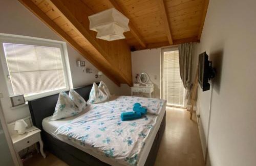 Egg Hotel | Gasthaus zum Fuchs - Familie Andrä