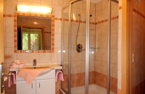 Irdning-Donnersbachtal Casa | Gasthof Pension Appartements Zur Gams