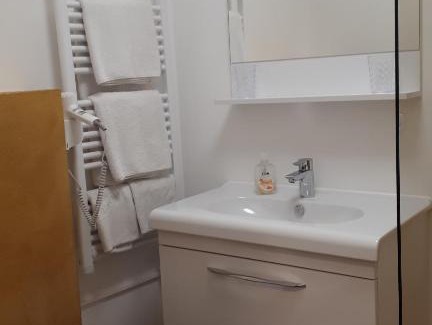 Waidhofen An Der Ybbs Cama Y Desayuno | Gasthof-Pension Schwarzer Bär