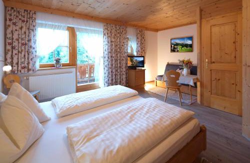 Weißbach bei Lofer Hotel | Gasthof Pension Lohfeyer