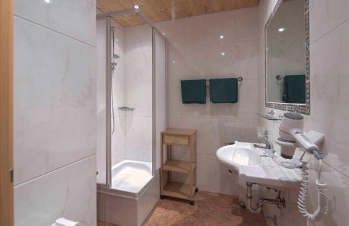 Weißbach bei Lofer Hotel | Gasthof Pension Lohfeyer