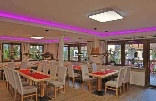 Radfeld Casa | Gasthof Pension Alpenblick