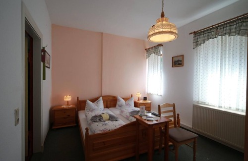 Kirnitzschtal Casa | Gaststätte & Pension Lichtenhainer Wasserfall