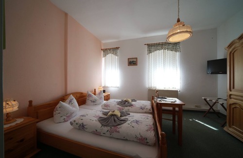 Kirnitzschtal Casa | Gaststätte & Pension Lichtenhainer Wasserfall