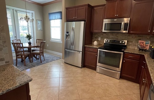 Arborwood Casa | Gated Comm, Single Family Home, Only 12 yr old, Corner Lot. Beautiful.