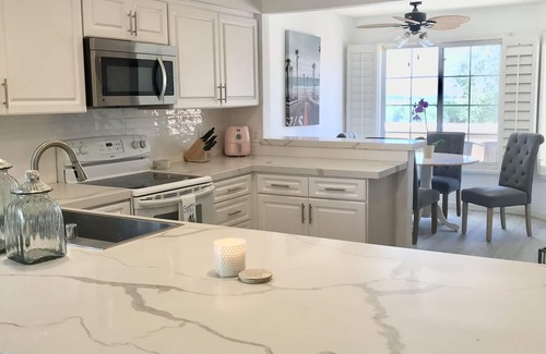 Palm Desert Casa | Gated Country Club Pool Villa /Acrisure Arena/ Tennis & Golf !
