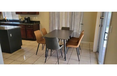 Maryvale Casa | Gated family-friendly 3 beds near big events venues