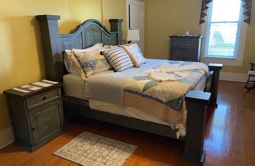 Arabi Otro | Gated Farm House Getaway Near Lake Blackshear! Peaceful and Newly renovated