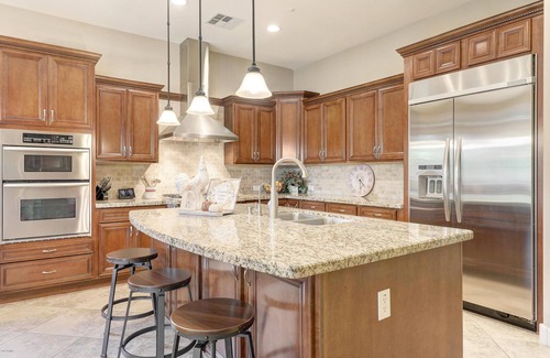 Palm Valley Casa | Gated Private Home, 4bd/4bth, pool, bar, grill, fireplaces