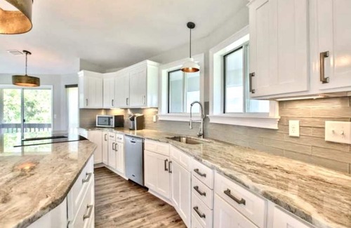Panacea Casa | Gated Water View Pool Home on Dickerson Bay