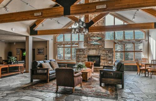 Mountain House Casa | Gateway Lodge 5027 by SummitCove Lodging