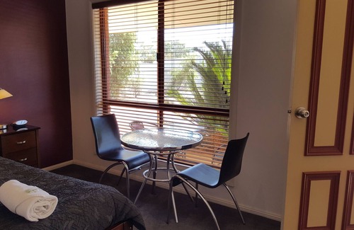 Broken Hill Hotel | Gateway Motor Inn