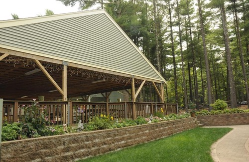 Rochester Complejo | Gateway to Cape Cod Vacation Cottage 1