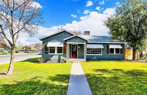 Porterville Casa | Gateway to the Sequoias
