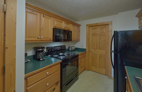 Black Bear Falls Cabina | Gatlin Lodge 3 Miles to Downtown Gatlinburg