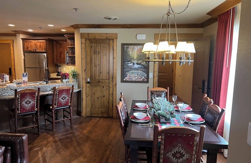 Gatlinburg Condominio | Gatlinburg Fall Foliage Season! October 17-24, 2025