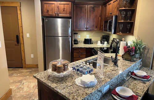 Gatlinburg Condominio | Gatlinburg Fall Foliage Season! October 17-24, 2025