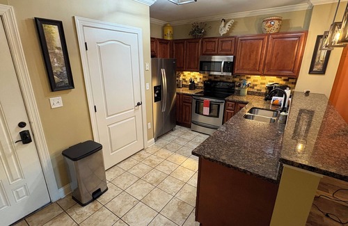 Gatlinburg Condominio | Los mejores de Gatlinburg ** La mejor ubicación del centro ** ¡Excelentes vistas a la montaña!