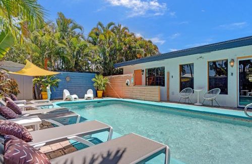 Coral Heights Casa | Gay Clothing Opt Studio in heated pool guesthouse