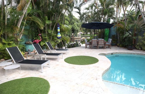 South Middle River Apartamento | Casa de piscina privada para hombres gay, propietarios gay, cerca de Wilton Manors