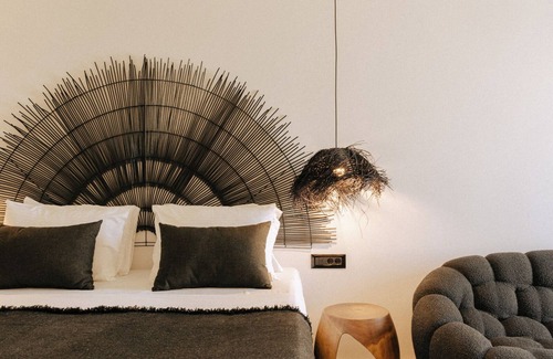 Imerovigli Hotel | Gazelle Living
