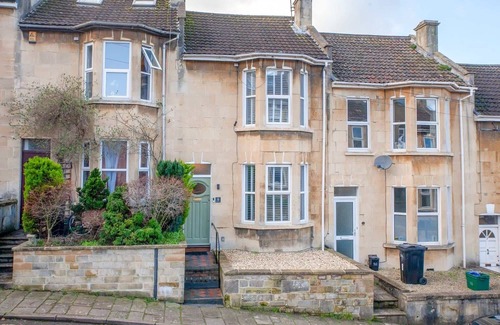 Bath City Centre Casa | Traditional Bath House, Garden with City Views