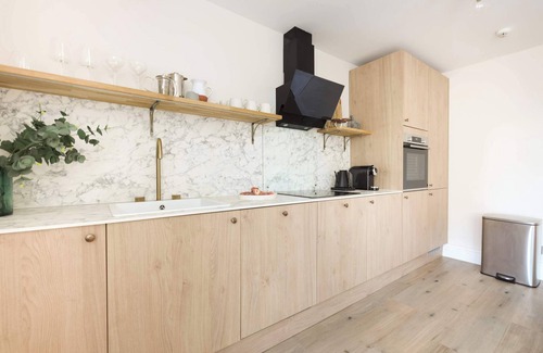 Upper Town Apartamento | Rivers Street Quarters