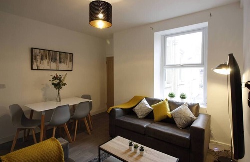 Port Talbot Apartamento | Talbot Steel - Place to Stay!