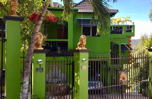 West Gate Hills Apartamento | Lion Hide Villa: apartamento Green Door, 1 dormitorio