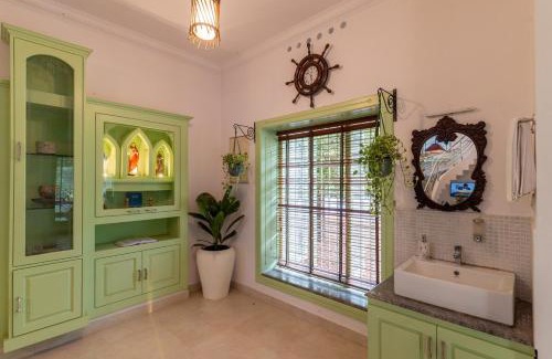 Irinjalakuda Casa | GEE DE Homes