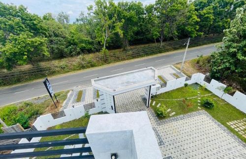Thanamalvila Cama Y Desayuno | Geeth Wild Resort