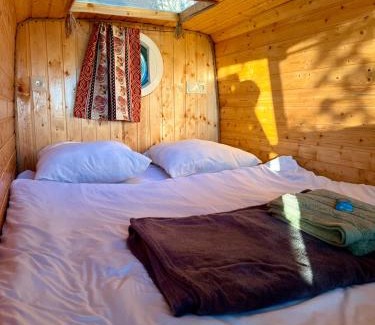 Geghard Otro | GeghardCamping