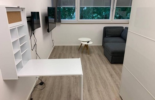 Johanneskirchen Apartamento | Gehobenes Apartment in Ruhiger Wohngegend Münchens