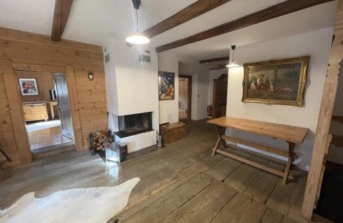 Stuhlfelden Apartamento | Geigerhaus 500 Jahre - Maisonette