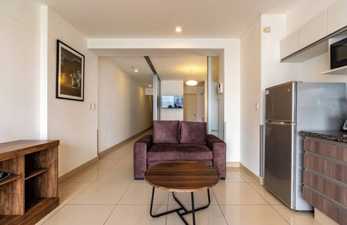 Petit Jean Ocharan Apartamento | Geko Marina Loft steps from the malecon w/terrace