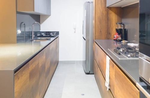 Sector 1 Apartamento | Geko | Meridian 3BR top location w/parking spot