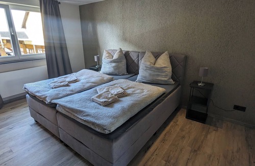 Becheln Apartamento | Gemütlich und Modern Ausgestattete Ferienwohnung im Idyllischen Rheinlahn-kreis