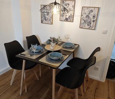 Horchheim Apartamento | Gemütliche 2 Zim Wohnung mit Fahrradstellplätzen