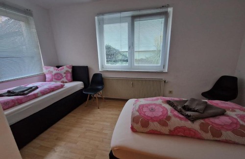Wendelstein Apartamento | Gemütliche 3 Zimmer Wohnung im Herzen Wendelsteins bei Nürnberg - Messenähe, Christkindlesmarkt