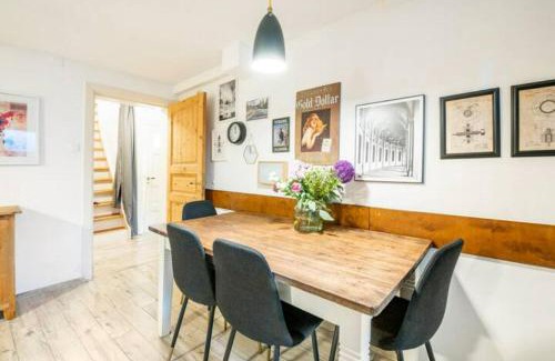 Rotherbaum Apartamento | Gemütliche 3-ZKB WC SouterrainWohnung in Bestlage
