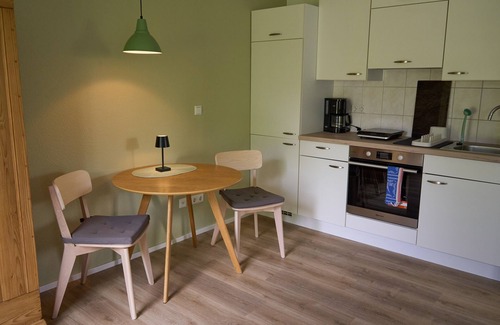 Rottenburg Apartamento | Gemütliche Ferienwohnung mit Blick in Garten und Freisitz